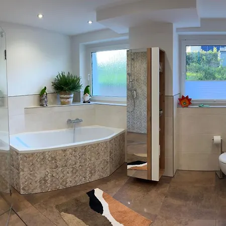 Zum Muentzer Holtendorf